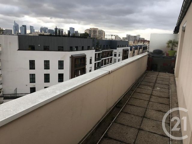 Appartement F3 à louer - 3 pièces - 57.0 m2 - COURBEVOIE - 92 - ILE-DE-FRANCE - Century 21 Beaurepaire